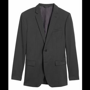 Banana Republic suit